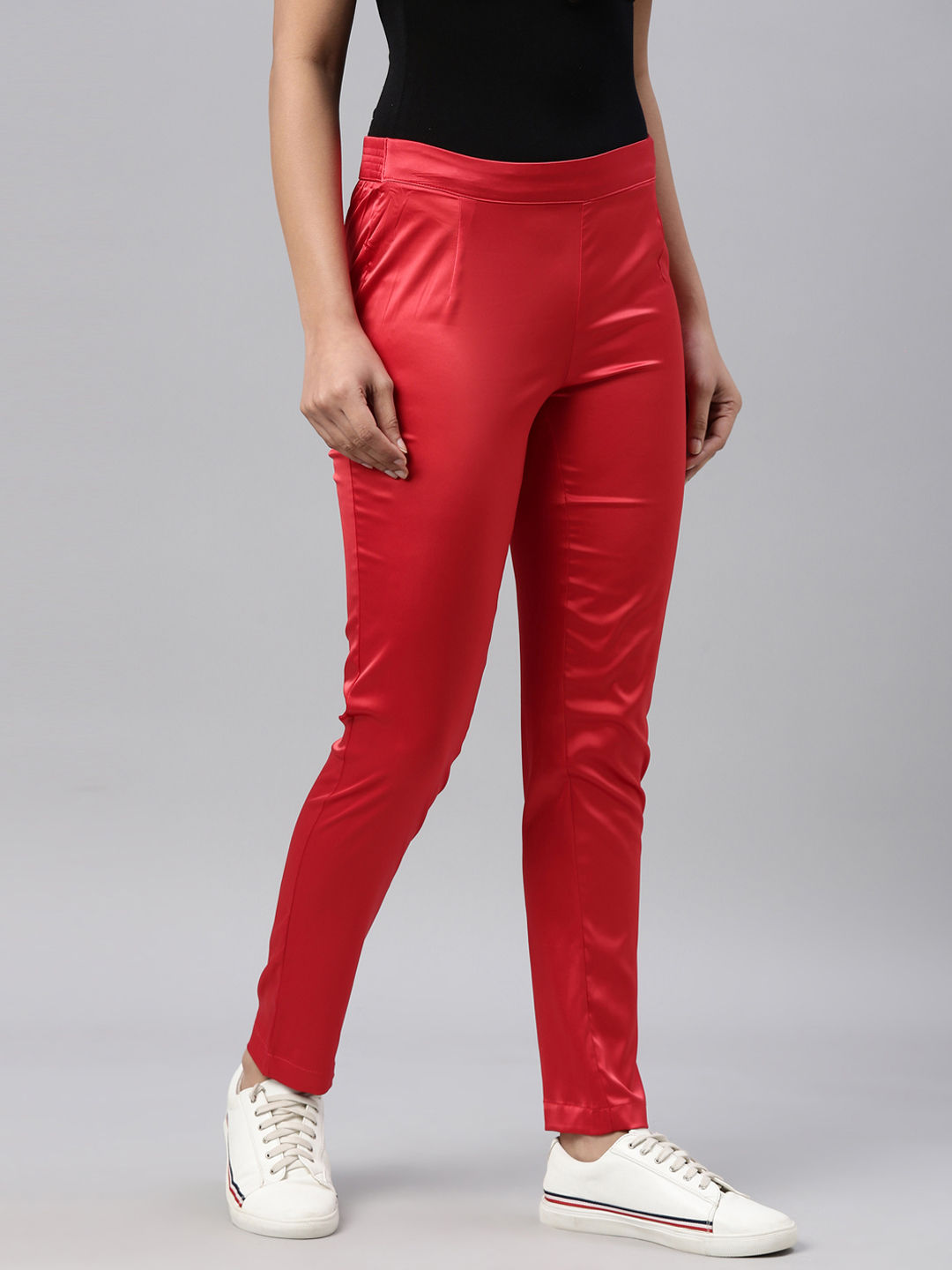 VERO MODA Trousers and Pants  Buy VERO MODA Women Solid Maroon Pant Online   Nykaa Fashion