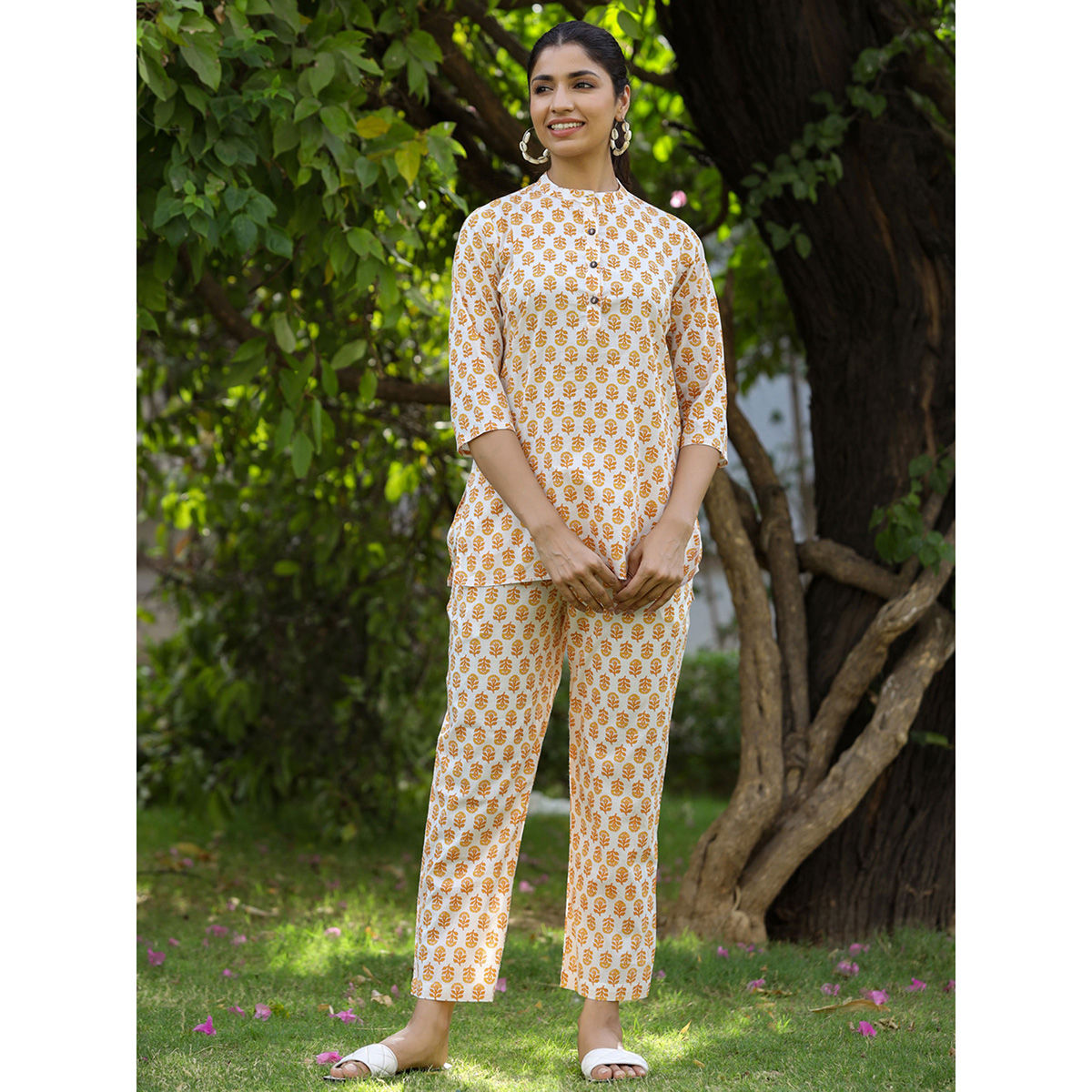 Jaipur Kurti Women Cotton Ethnic Printed White Night Suit (Set of 2) (S)