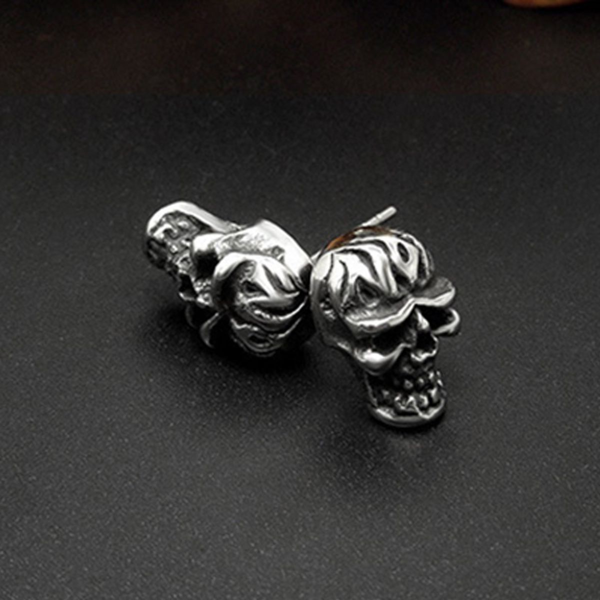 New Trendy Stainless Steel Mens Earrings And Studs