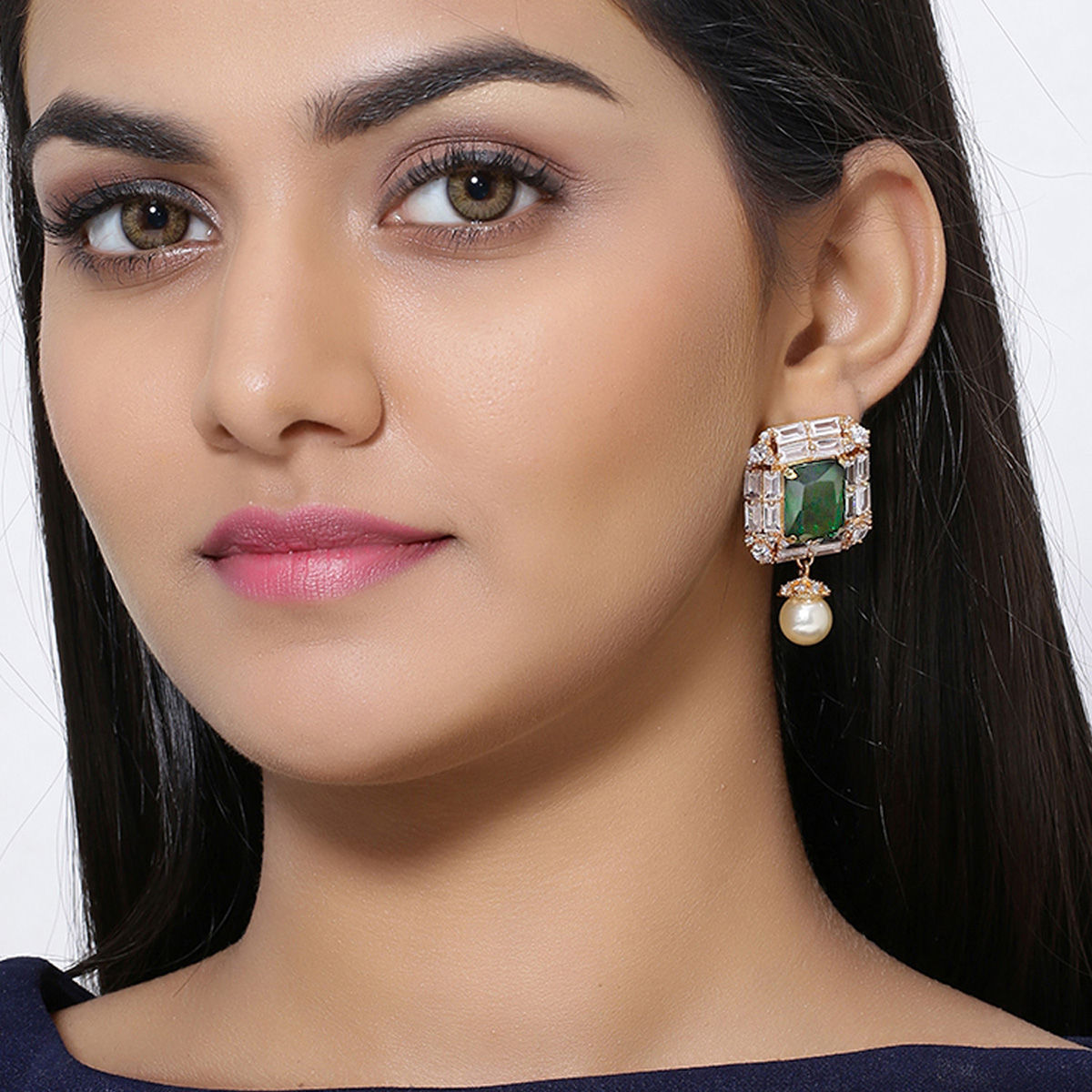 SHOSHAA Green Stone Cocktail Earrings Buy SHOSHAA Green Stone Cocktail