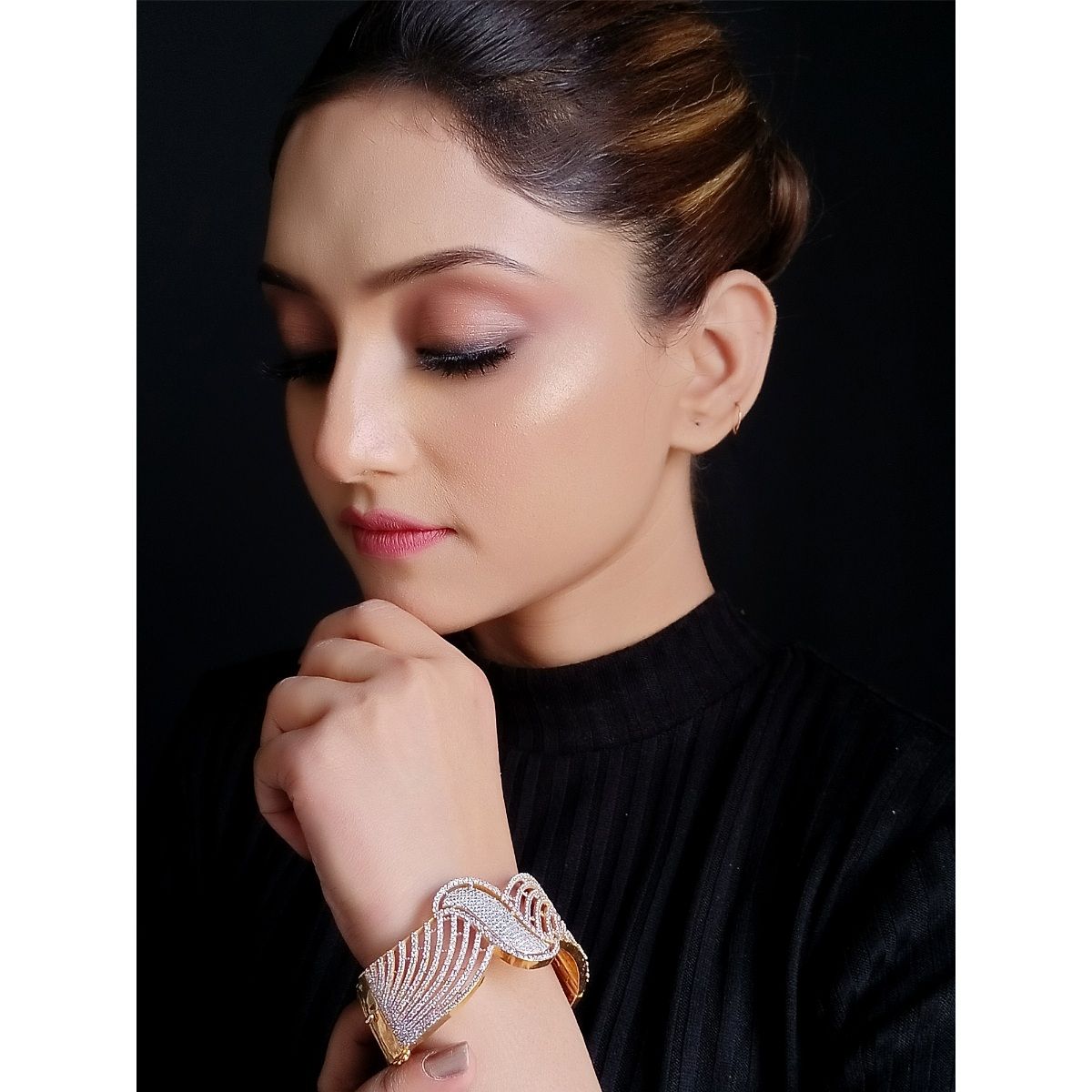 Carlton London Gold Plated Layered Bracelet (Gold) At Nykaa, Best Beauty Products Online