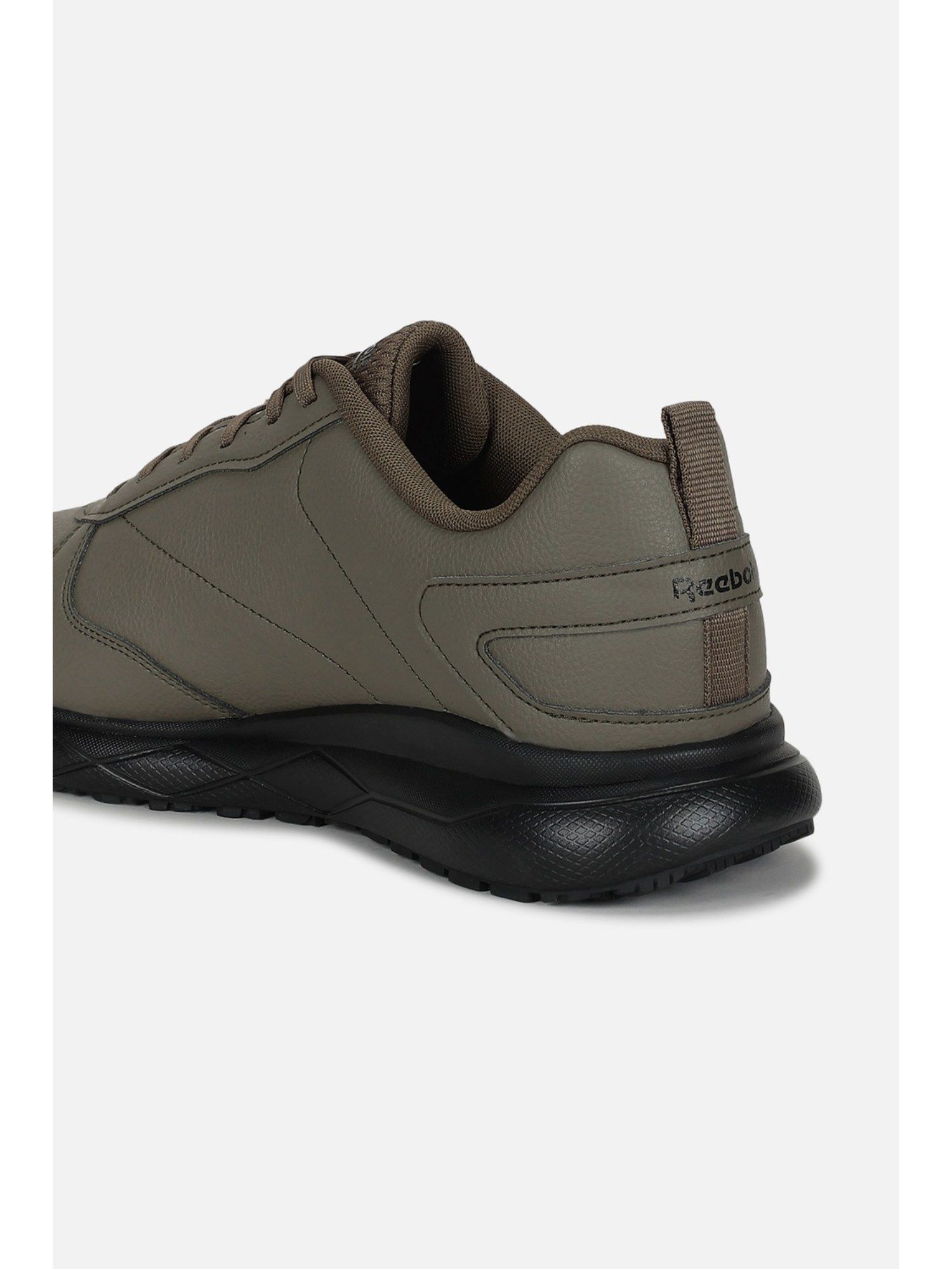 Buy Reebok JETBLAST SAFARI M - Men Olive Running Shoes Online