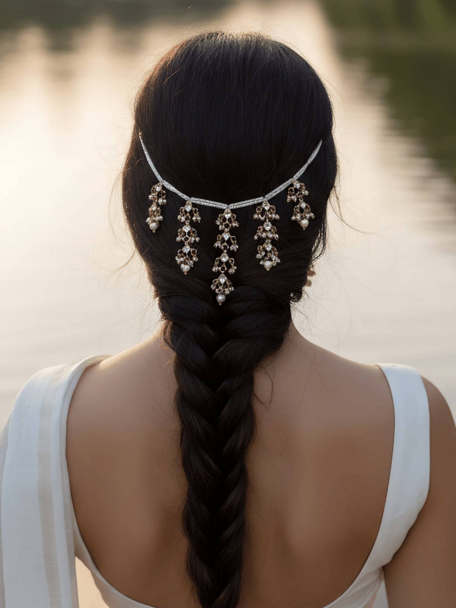 BINNI White Pearl Veil Hair Chain