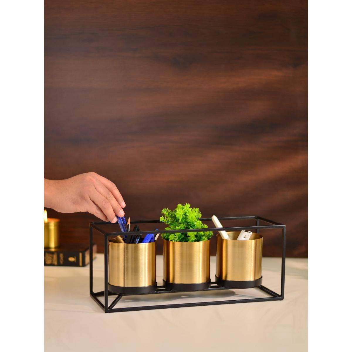 Cinch Home Gold Pot Desk Planters with Stand