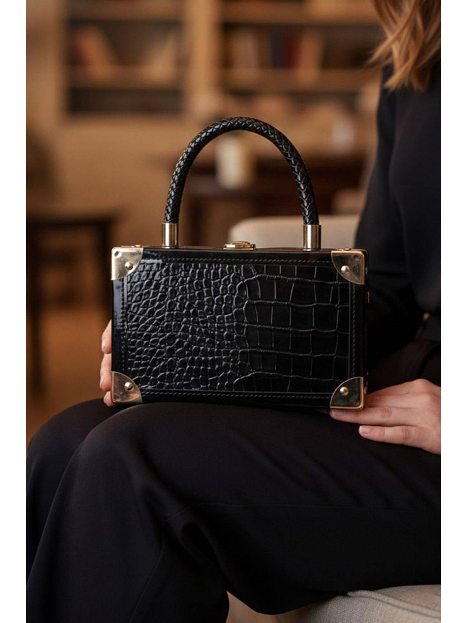 MINI WESST Black Leather Women Clutch