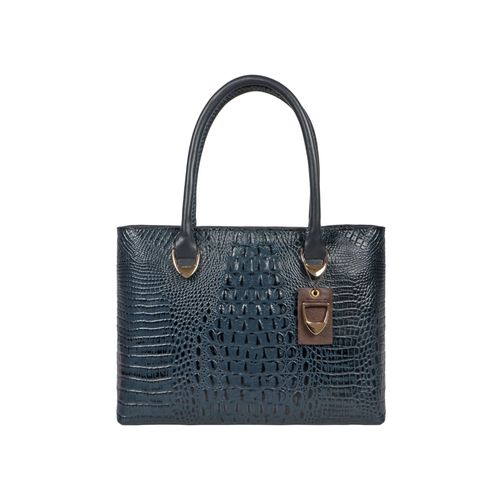 What Is The Best Color For A Handbag In 2022?, 46% OFF