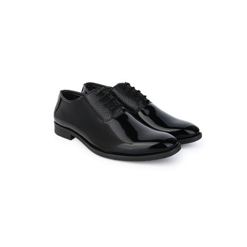 green emerald velvet dress Men's Findlay Dress Lace-Up Almond Toe Oxfords Brown / 12 / M