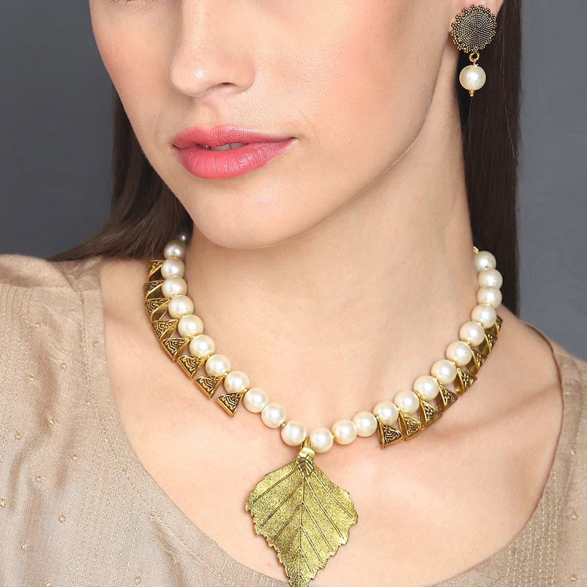 1910s Important Antique Natural Pearl Diamond Platinum Necklace - Eleuteri