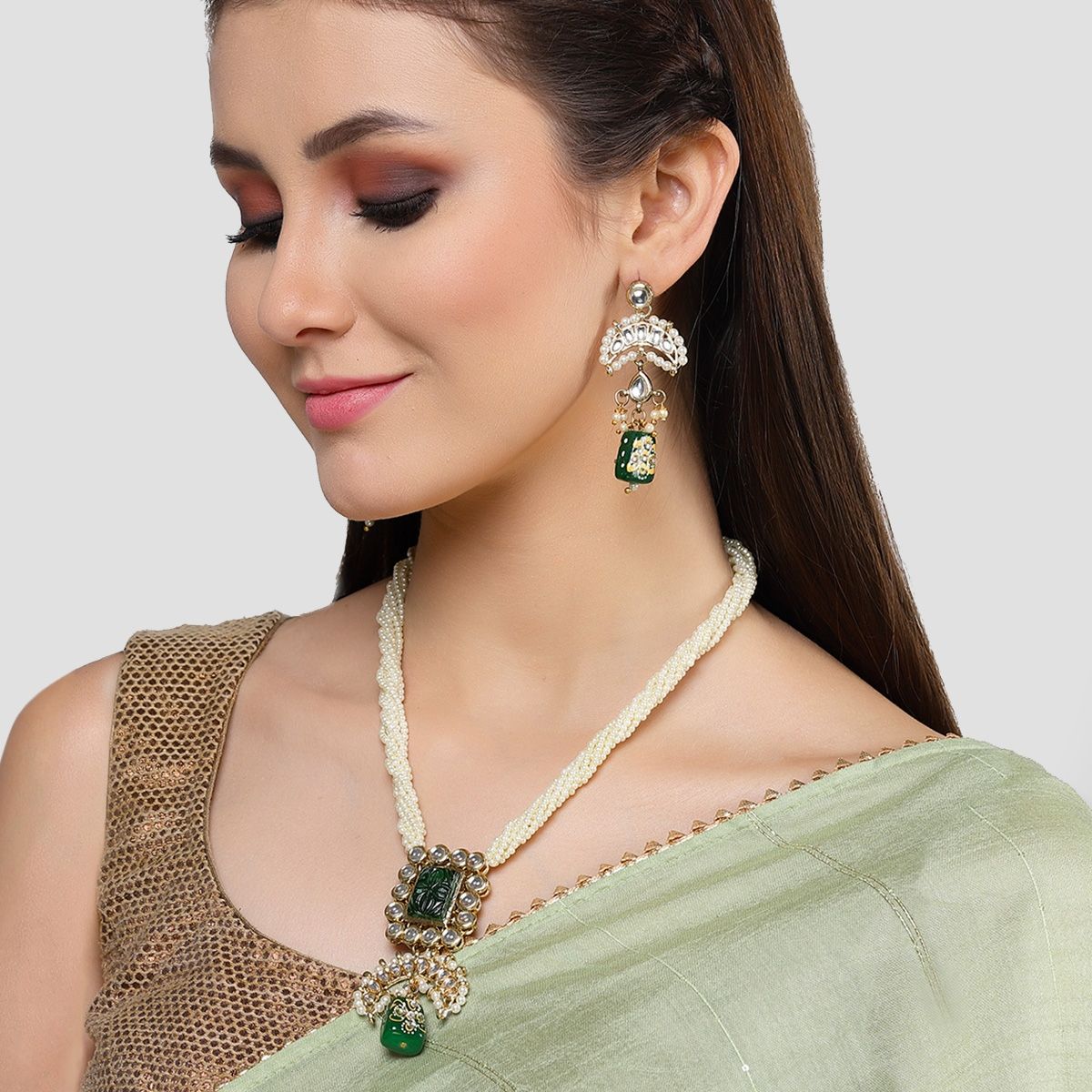 Buy Gold-Toned & Green Necklaces & Pendants for Women by Malabar Gold &  Diamonds Online | Ajio.com