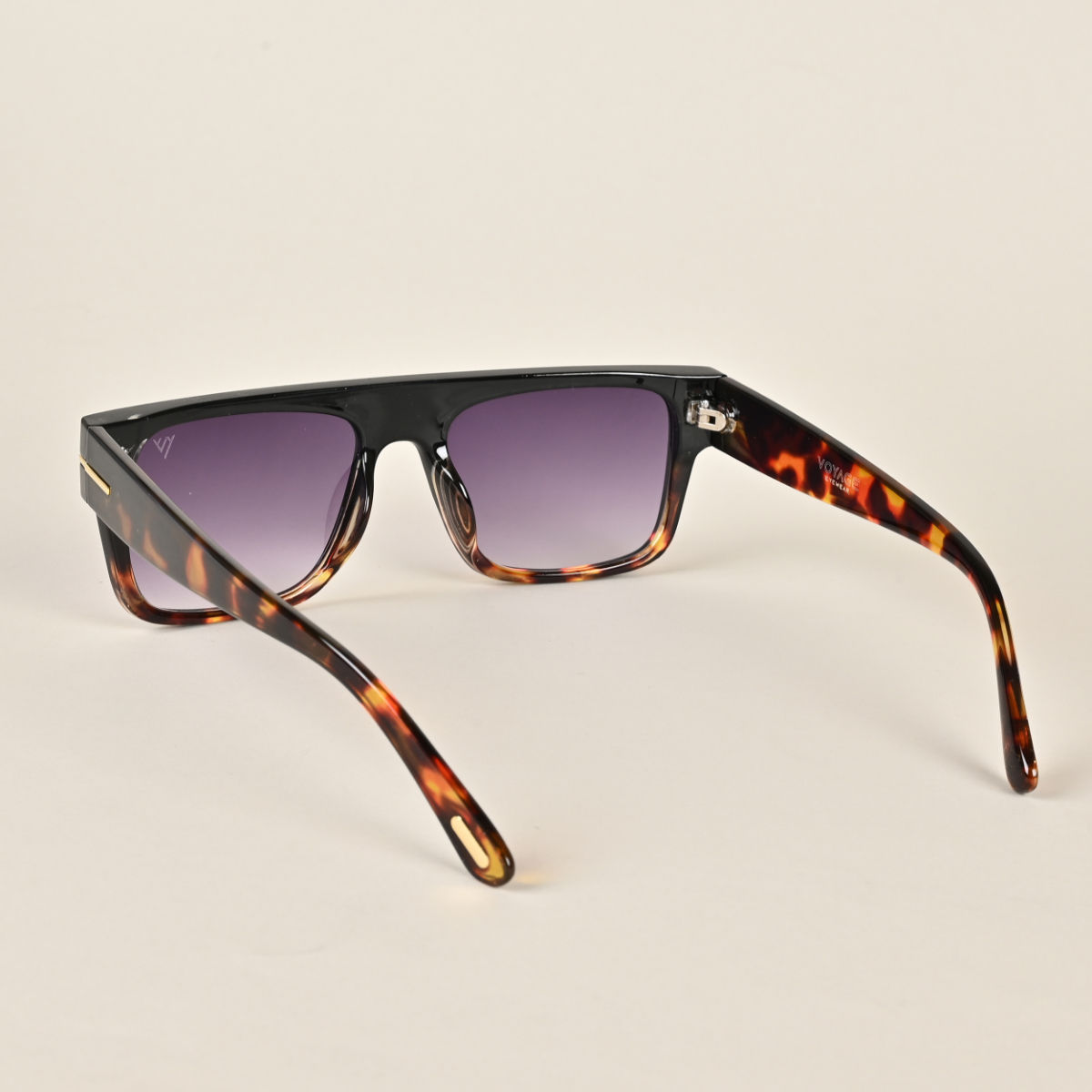 Voyage Purple Wayfarer Sunglasses For Men And Women A16mg3934 57 Buy Voyage Purple Wayfarer 