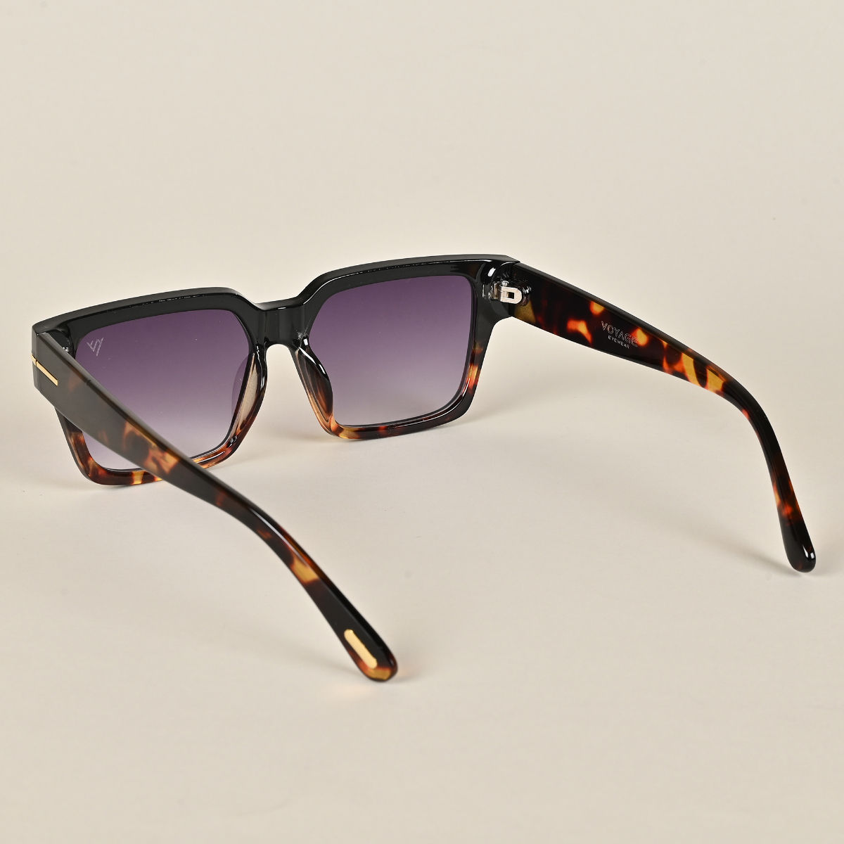 Buy Voyage Purple Wayfarer Sunglasses For Men And Women A18mg3950 58 Online 