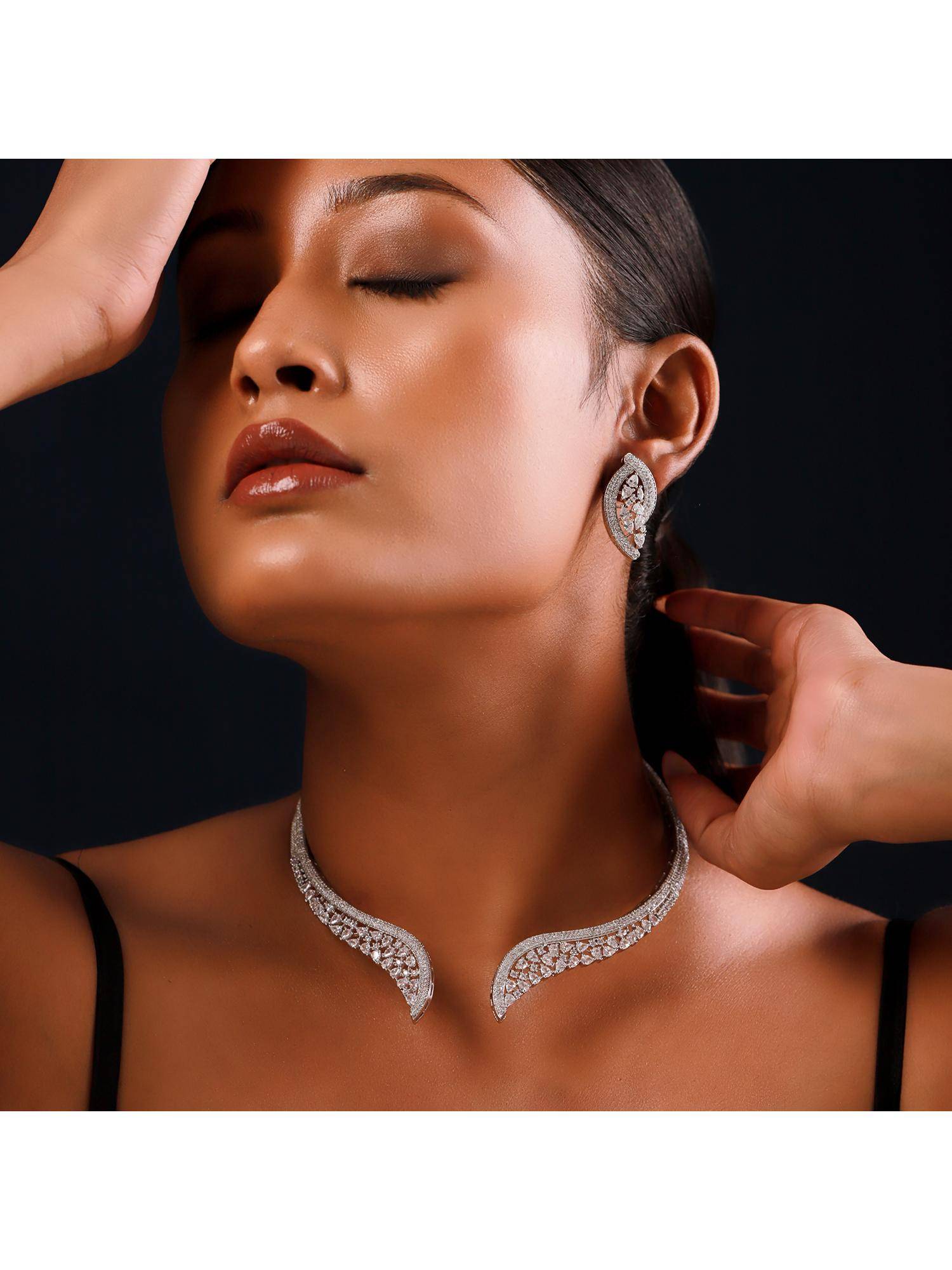 Voylla Sparkling Elegance Noor-E-Lamhe Diamond Hasli Necklace Set