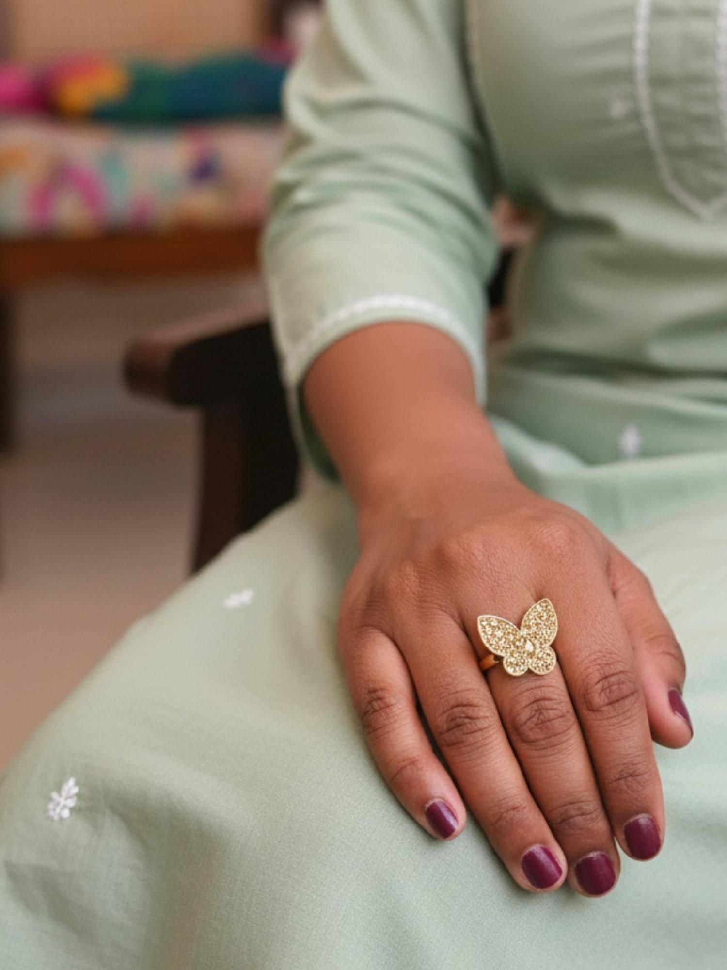 Accessher Gold-Plated Rhinestone Butterfly Adjustable Finger Ring