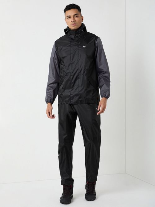 Wildcraft Men Black Colorblock Rain Jacket with Pant (Set of 2) (M)