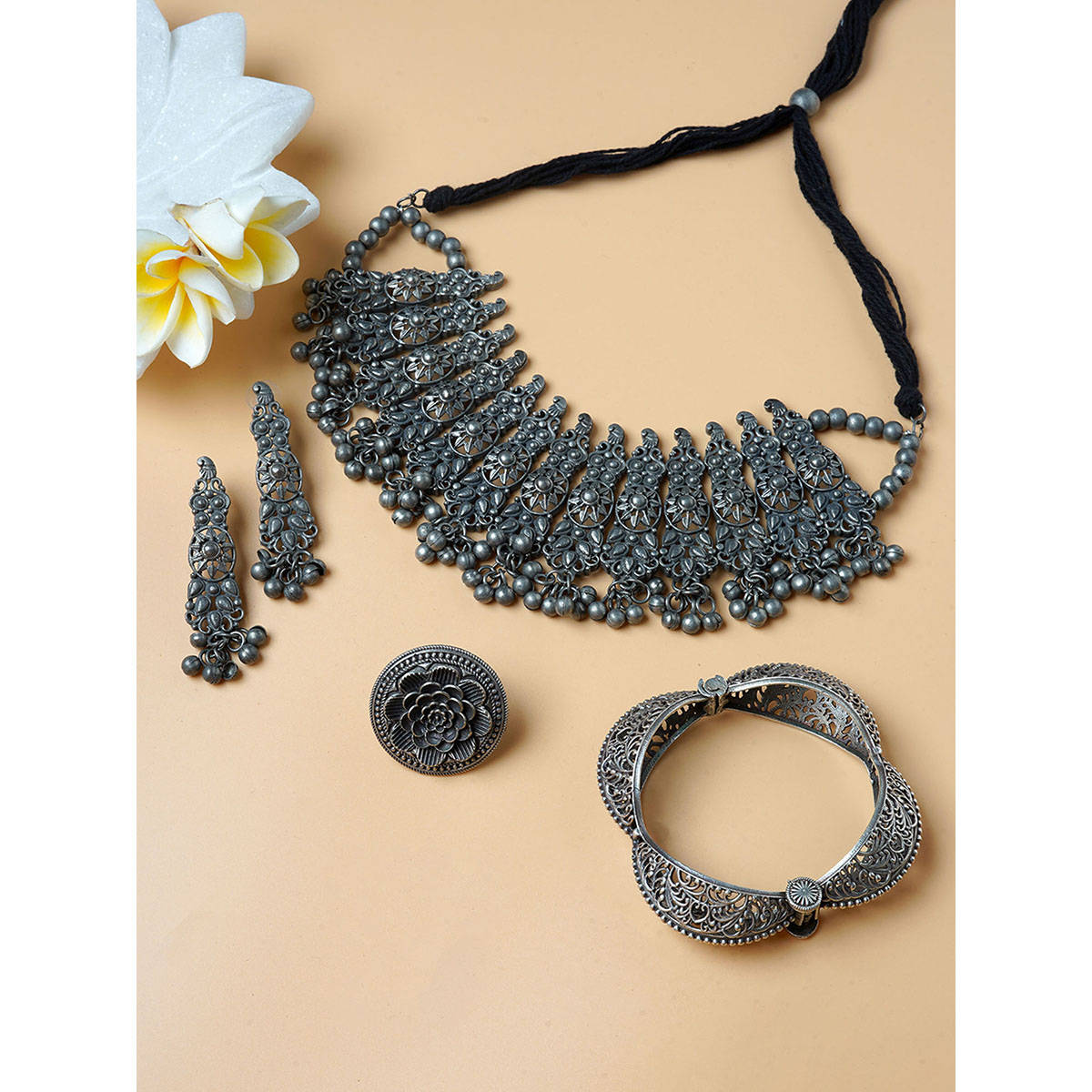 Teejh Jaaben Silver Oxidised Jewellery Gift Set