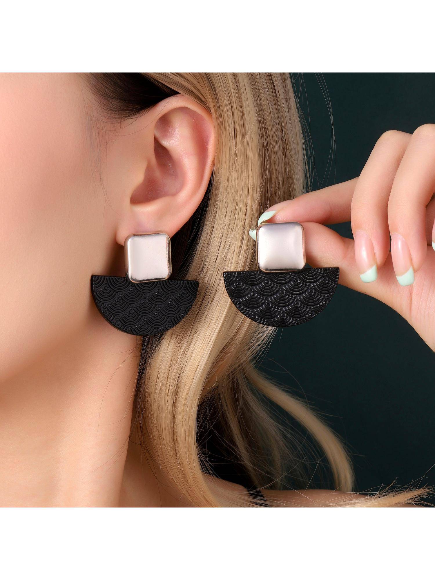 Salty Lush Luxury Black Drop Earrings