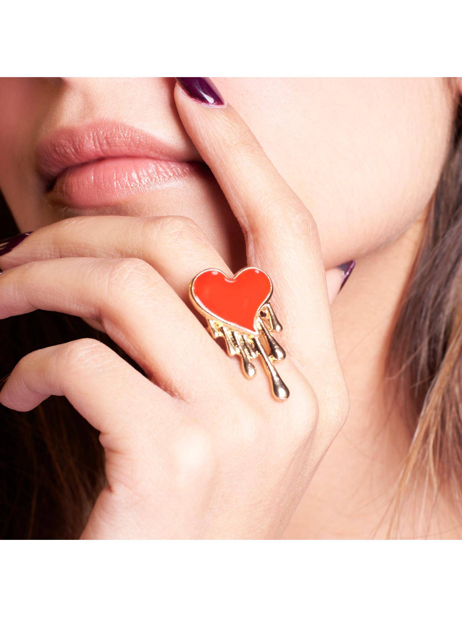 Salty Burning Red Heart Ring