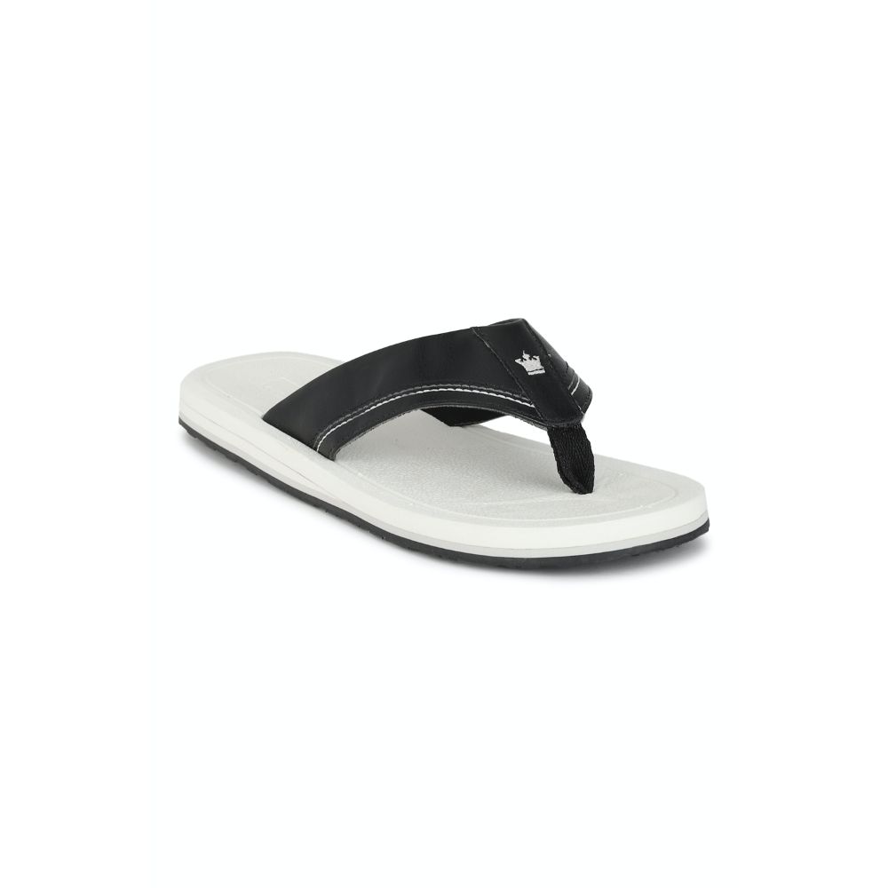 Best flip flops deals under 1000