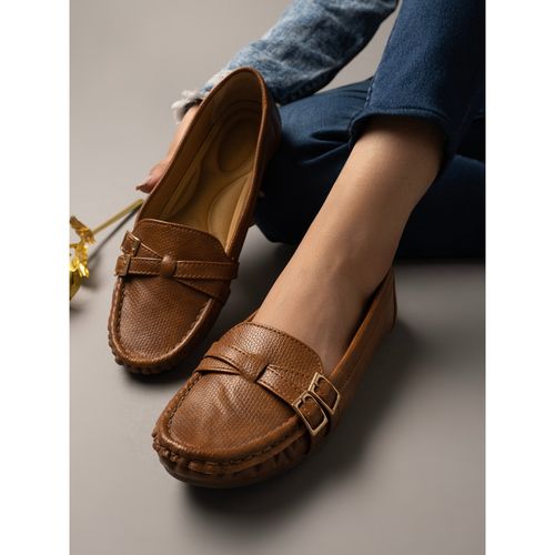 tan loafers womens