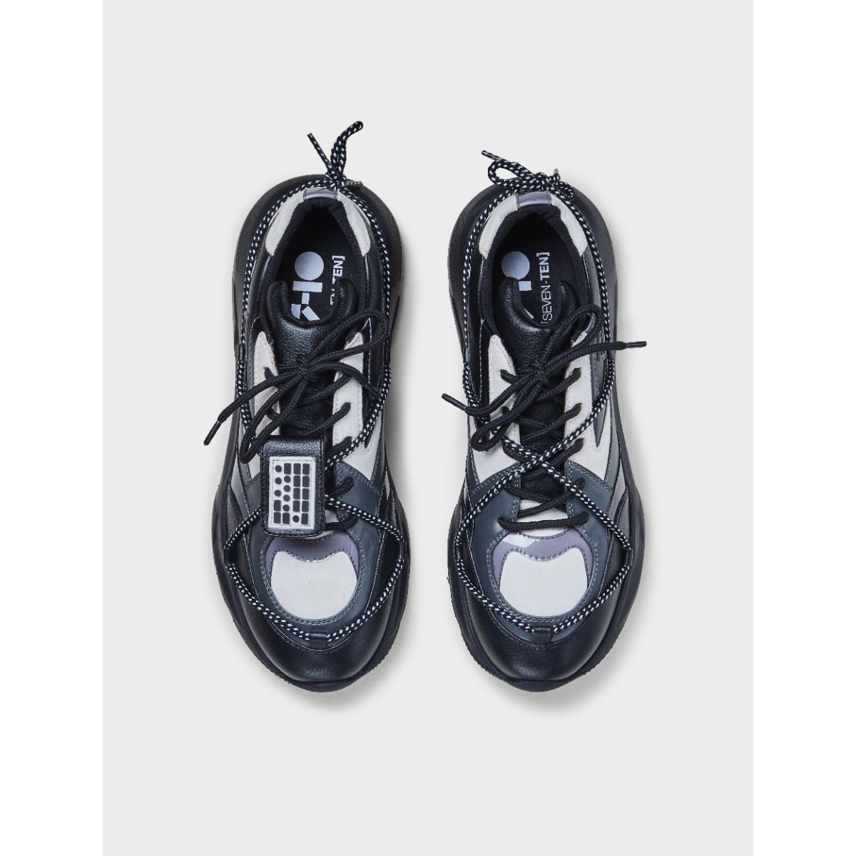 7-10 410 Pouch Chunky Black White Colorblock Sneakers: Buy 7-10 410 ...