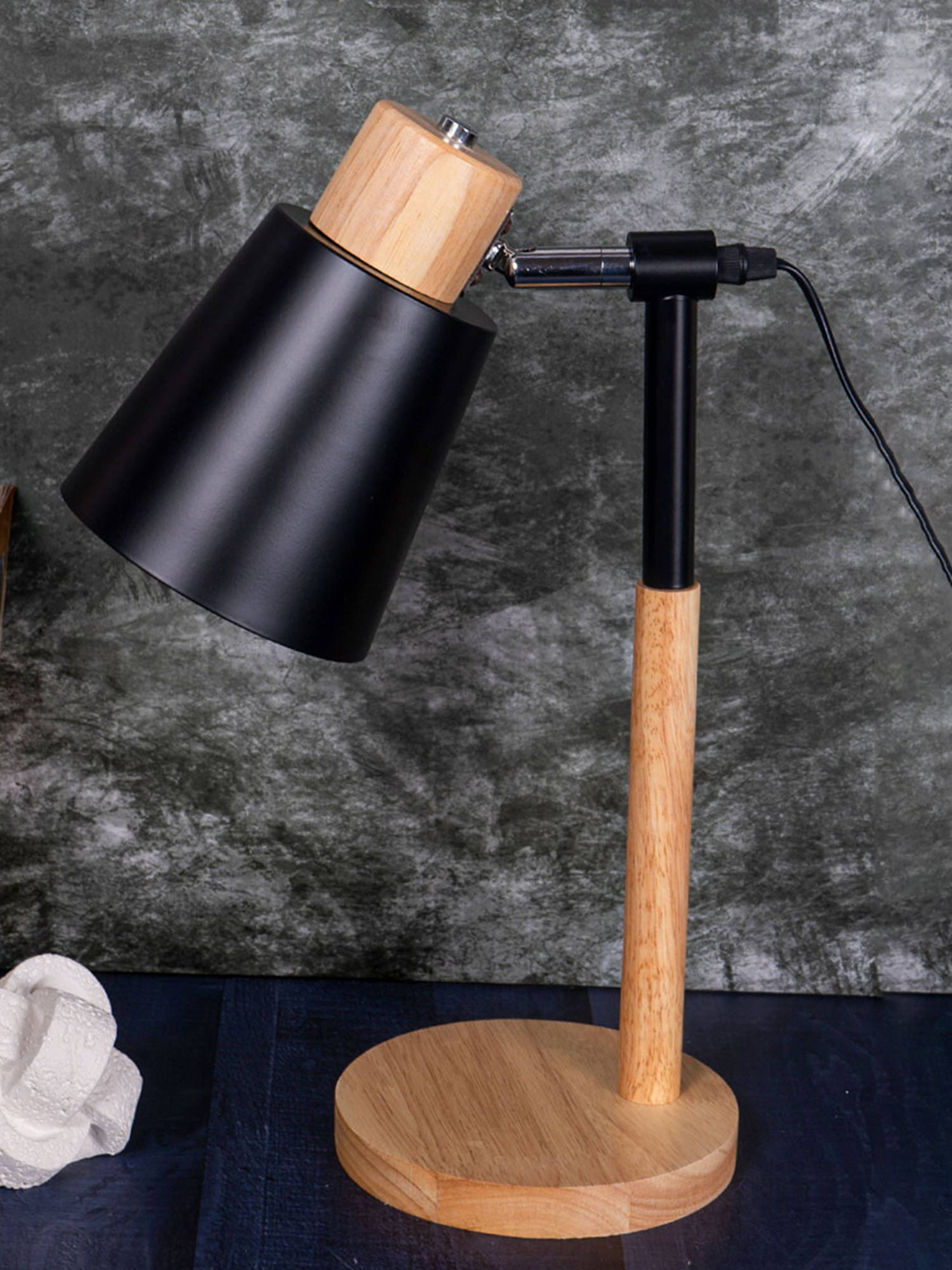 Aarvi Decor Wooden Metallic Black Study Desk Lamp