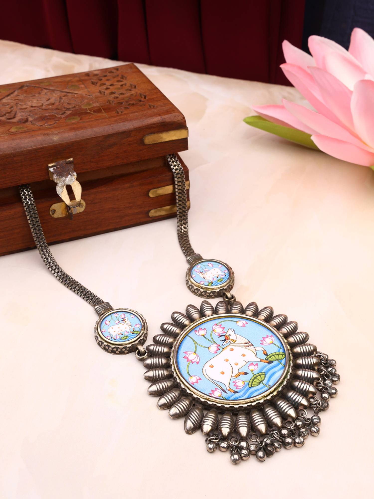 VENI 92.5 Silver Plated Oxidized Necklace