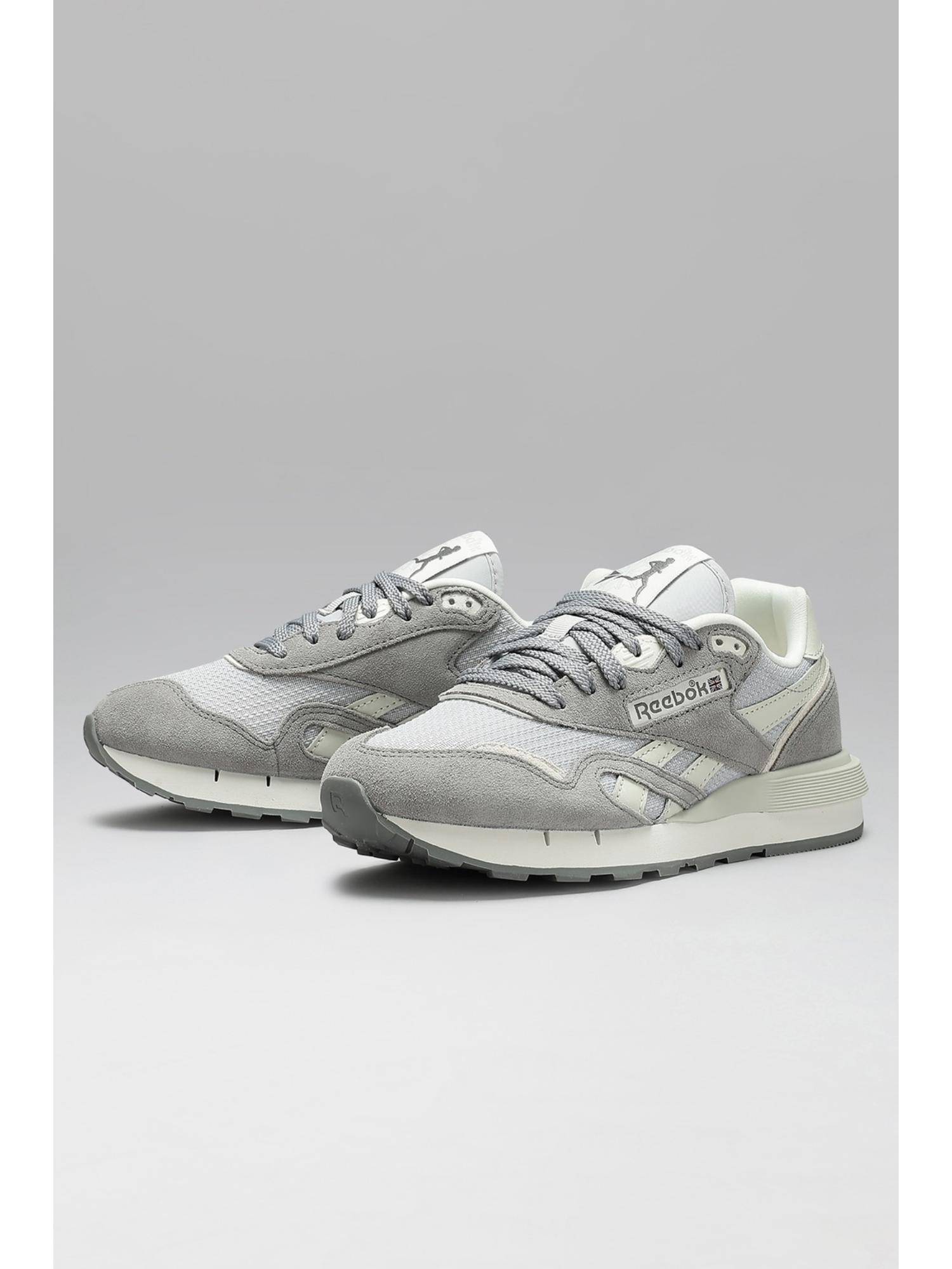 Sepatu Reebok Grey Buy Reebok Womens Grey Classics Sneakers Online