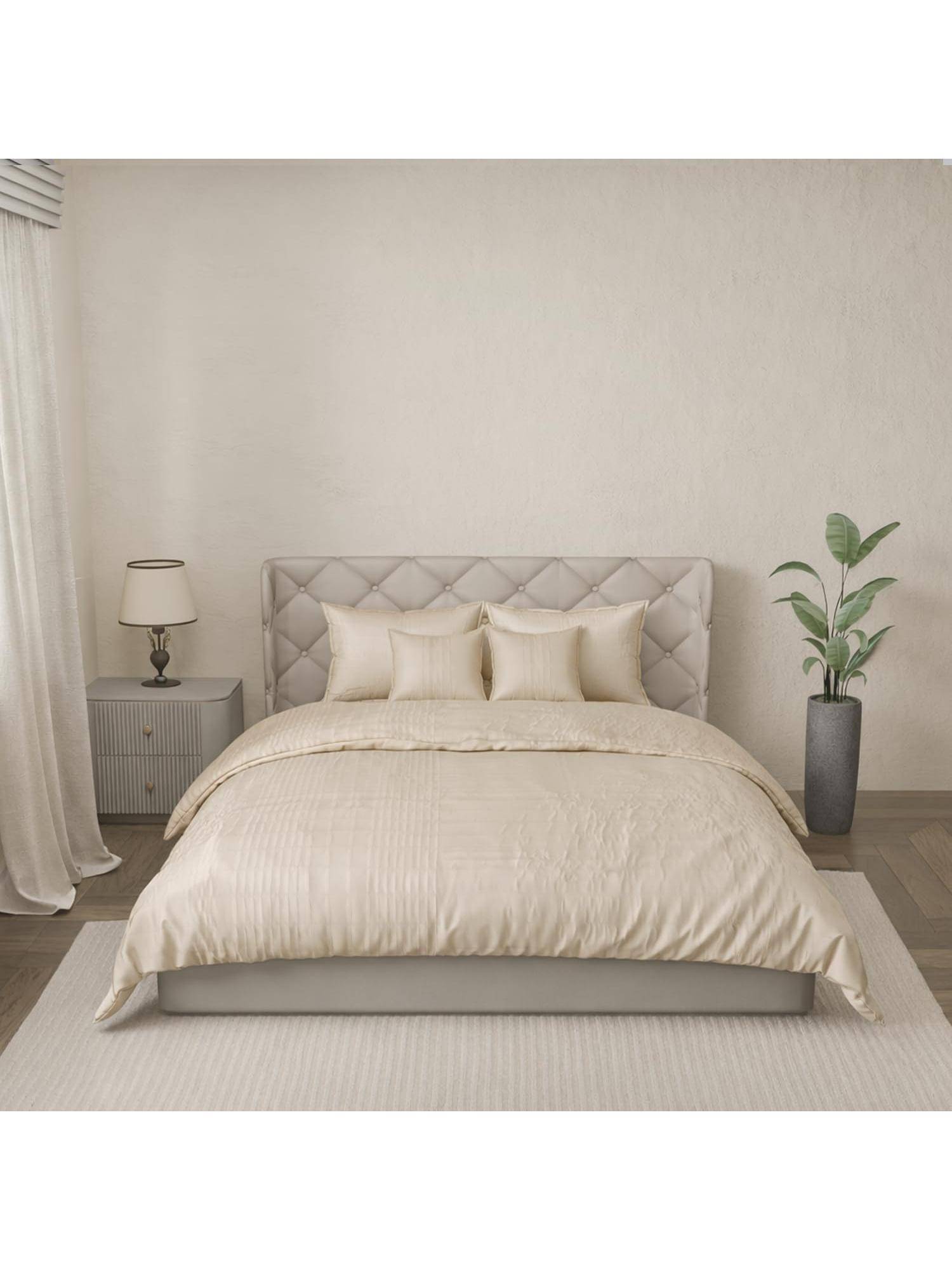 Nesterra Poly Rich Blended Textile Ivory Dune Glow Bedsheet with 4 Pillow Cover