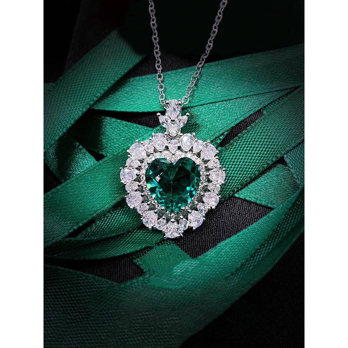 Designs & You Green Silver Plated Cubic Zirconia Heart Shaped Necklaces