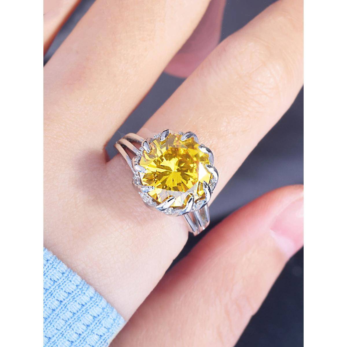 Designs & You Womens Silver Plated Yellow Crystal Stone Studded Ring