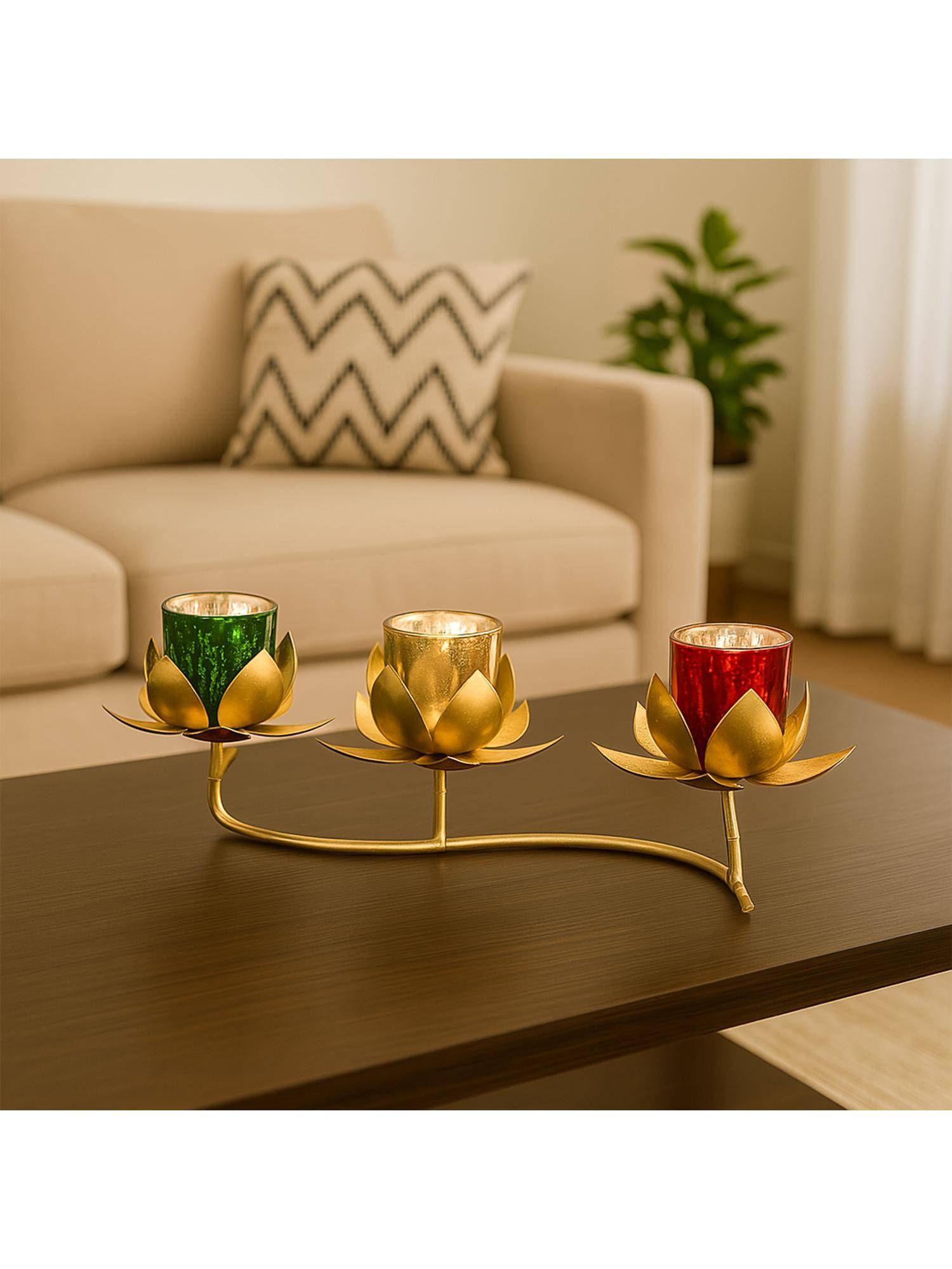 Voncasa Silver Stem Glass Shape Metal Goblet T-Light Holder