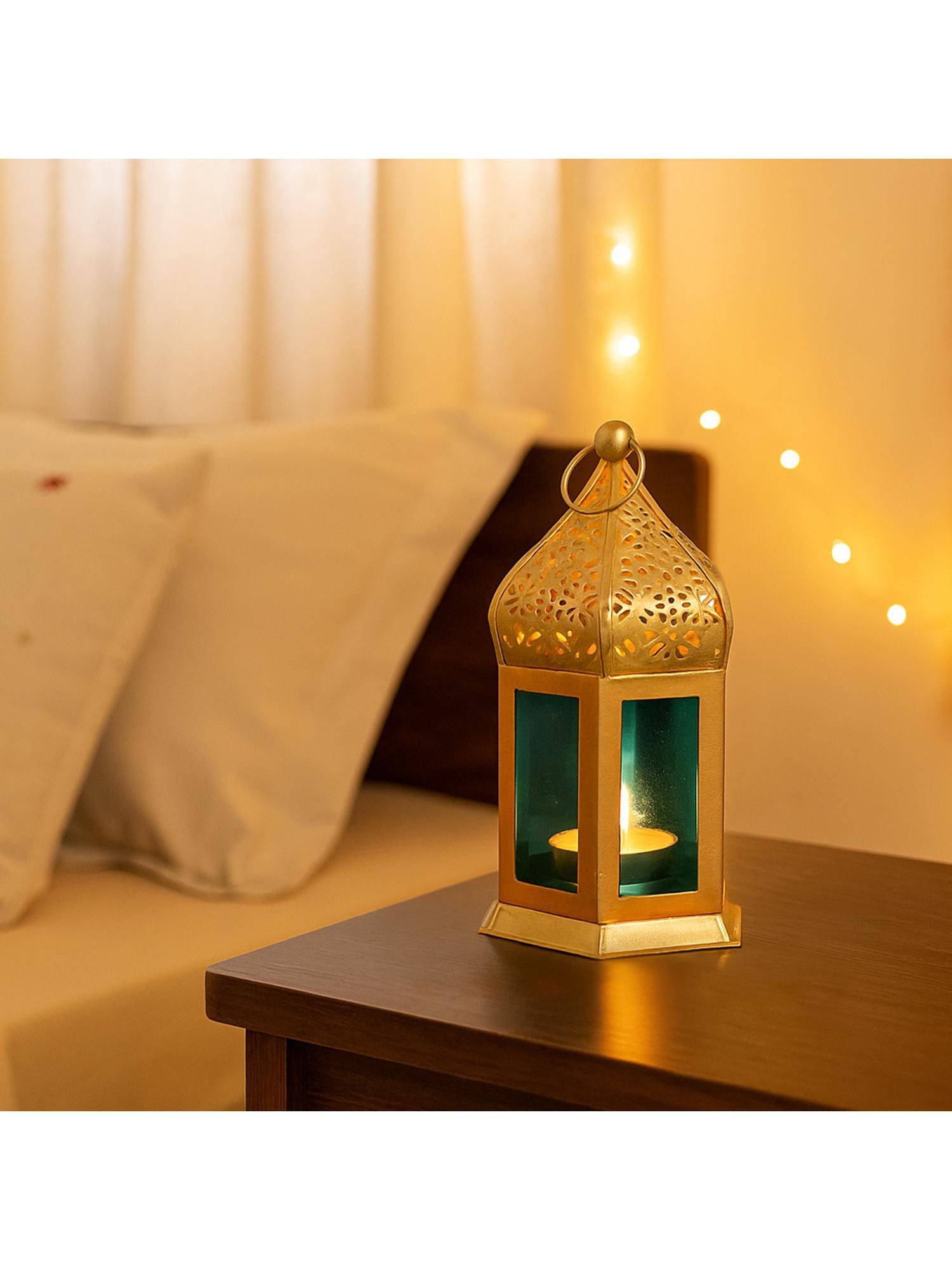 Voncasa Gold-Toned & Blue Metal Glass Moroccan Candle Holder