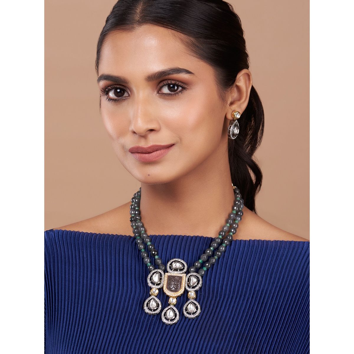 Buy Joules By Radhika Grey And Black Kundan Polki Necklace Set Online