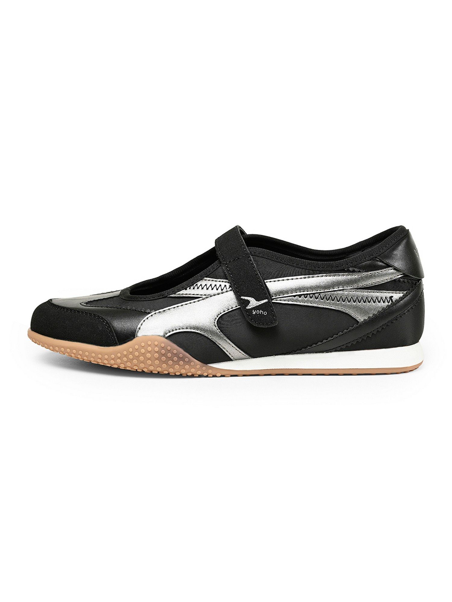 Buy Yoho Women Juno Vivid Black Sneakers Online