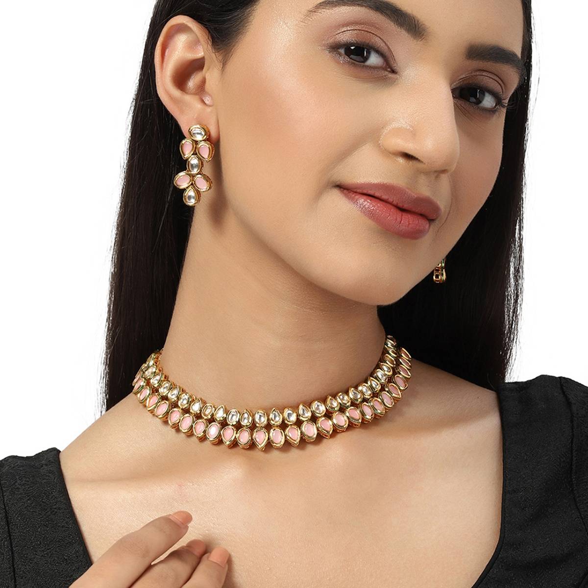 Voylla Kundan Gold Plated Brass Jewellery Set