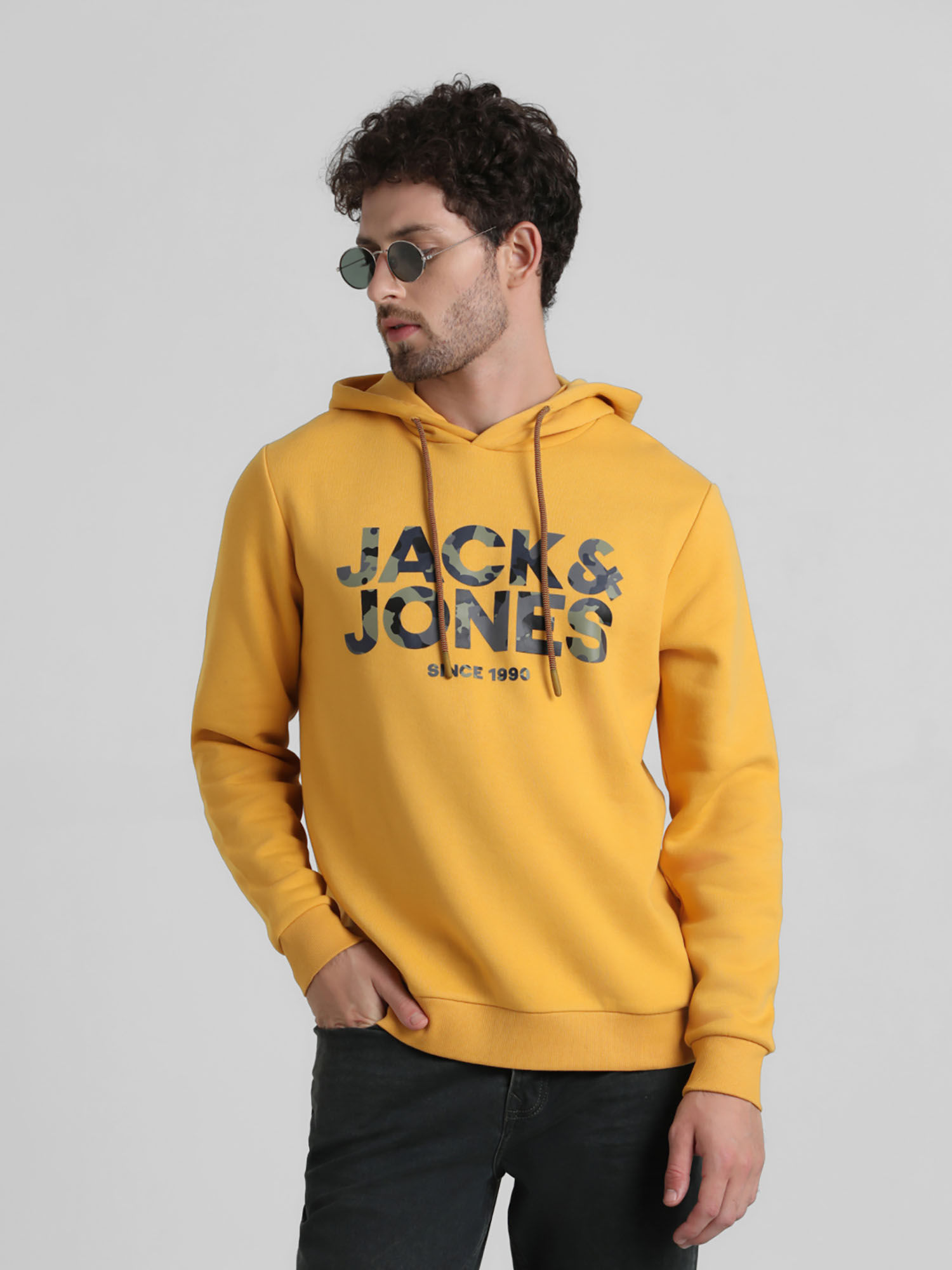 Jack and jones yellow hoodie 2025