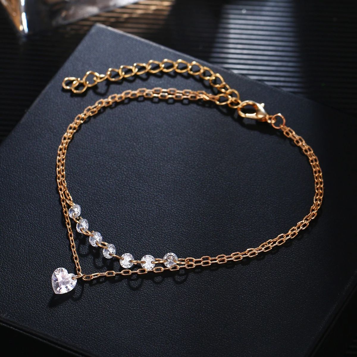 Traditional Beautiful  Lightweighted Inspired Delicate Gold Plated  Adjustable Hand Bracelets Pearls Chain Bracelet With Ring