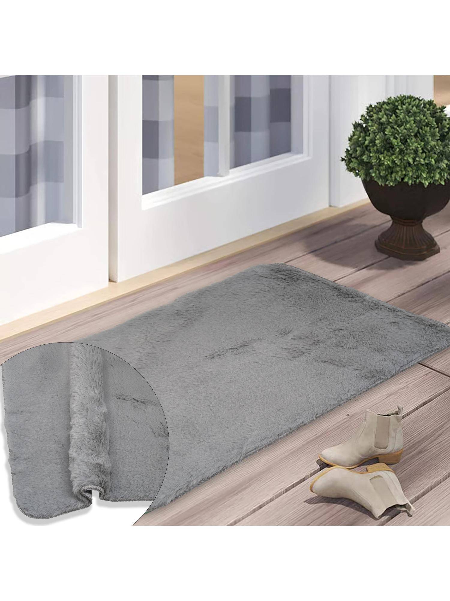Black Gold Galaxy Rabbit Fur Eco-Friendly Ultra Soft Faux Plush Floor Mat Grey (Pack of 2)