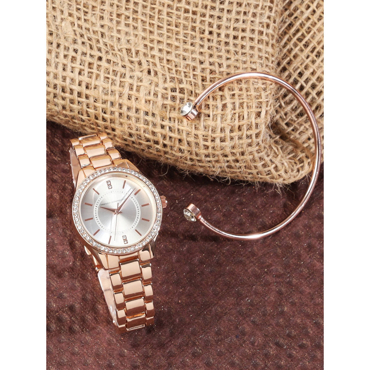 French Connection Silver Women Analog Watch with Bracelet Gift Set (FCW03RGM) (M)