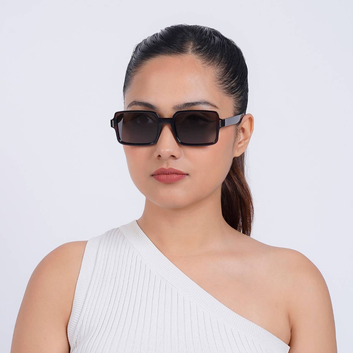 Joker & Witch Mariana Black Rectangular Sunglasses (52)
