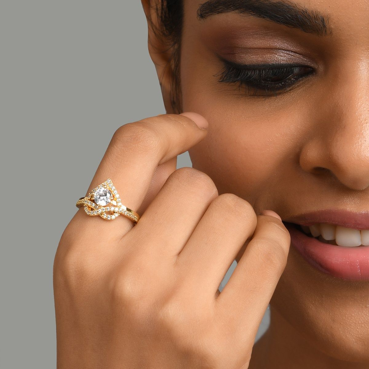 American Diamond Stone Round shape Silver Ring For Girls Women - Gem O  Sparkle