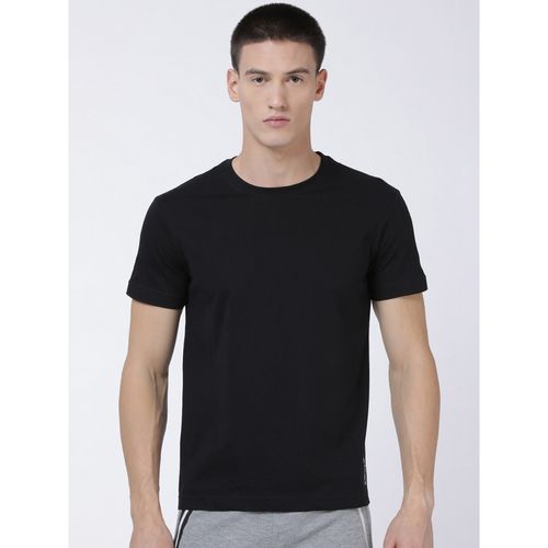 Levi's Men Ultra-soft Cotton 300 Ls Classic Round Neck T-shirt Black: Buy  Levi's Men Ultra-soft Cotton 300 Ls Classic Round Neck T-shirt Black Online  at Best Price in India | Nykaa