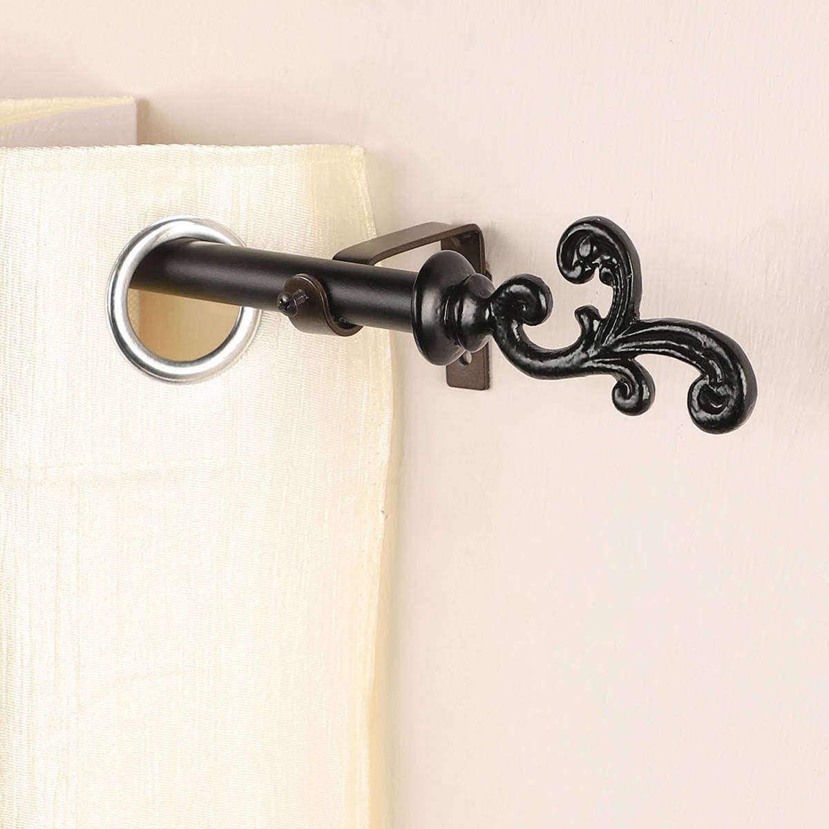 The Decor Mart 84"-144" Regal Metal Finial Extendable Curtain Rod Black 19Mm (Hardware Included)