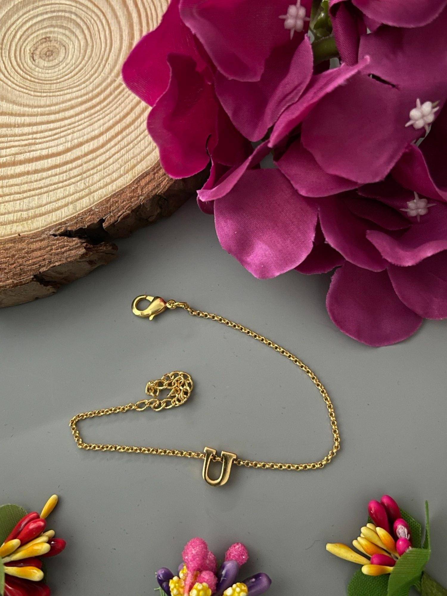 Digital Dress Room Letter U Name Bracelet Rakhi