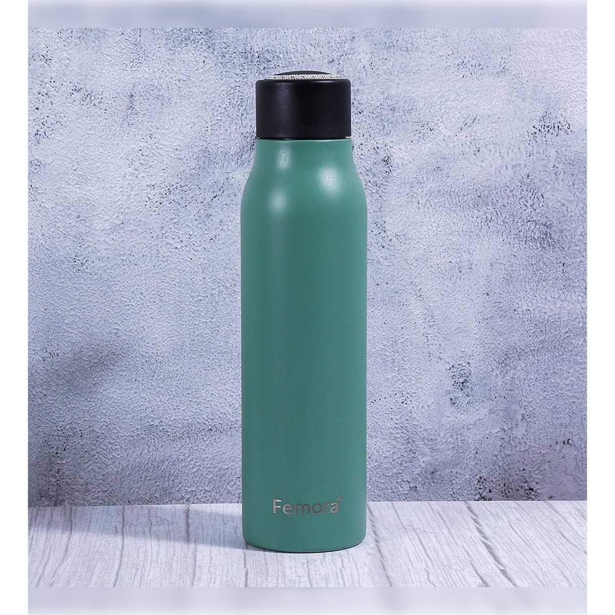 Femora Urban Frost Double Walled Stainless Steel Soft Amber Water Bottle 600Ml Green