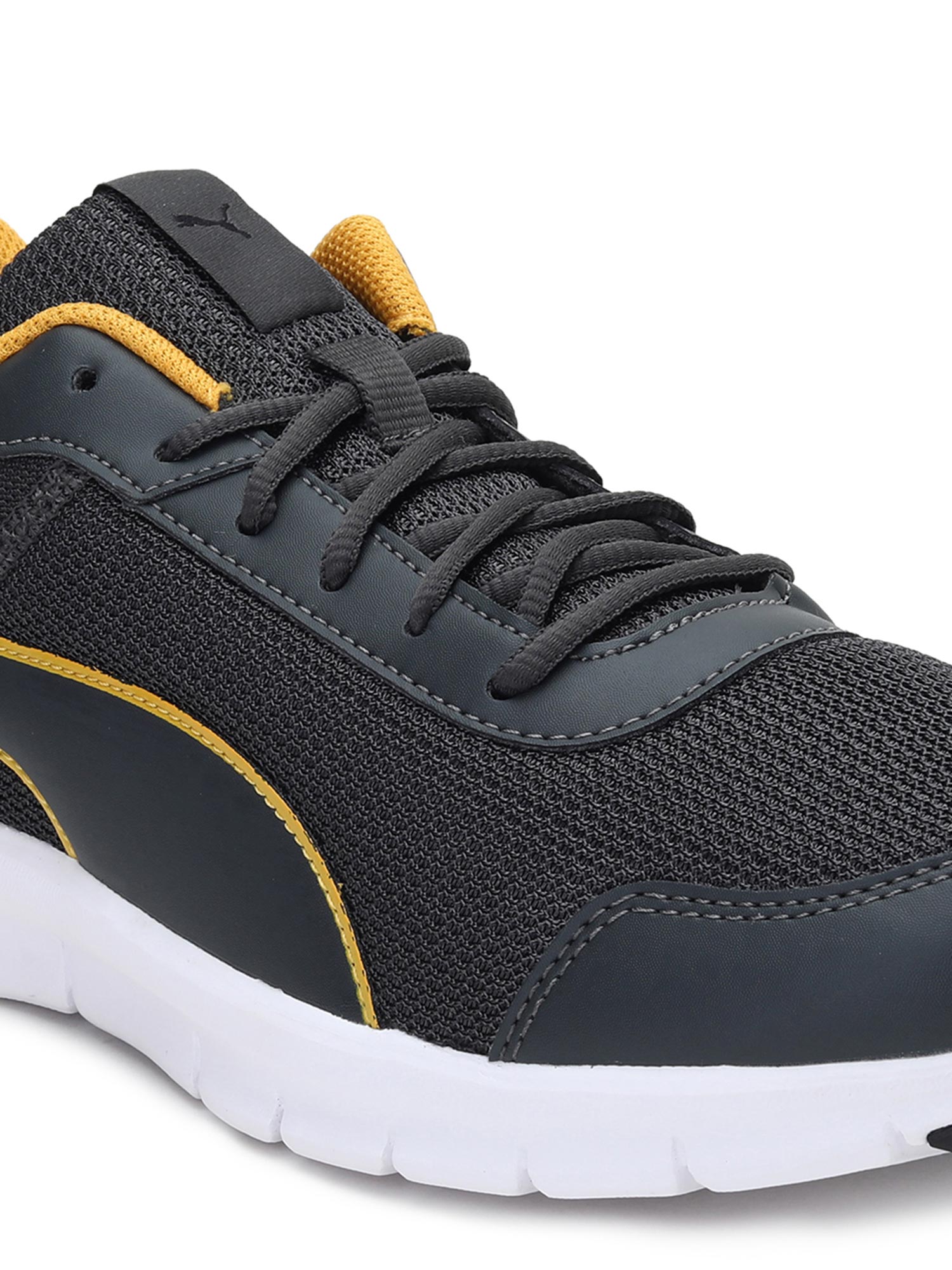 puma men's hurdles idp running shoes