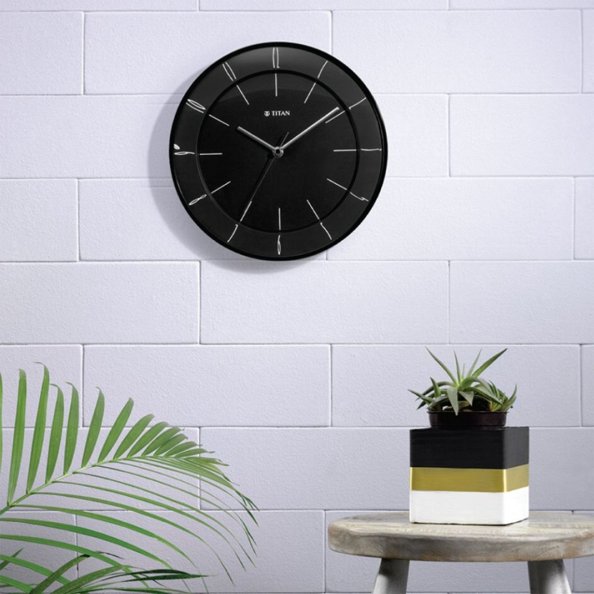 Buy Titan Black Wall Clock With Domed Glass Online