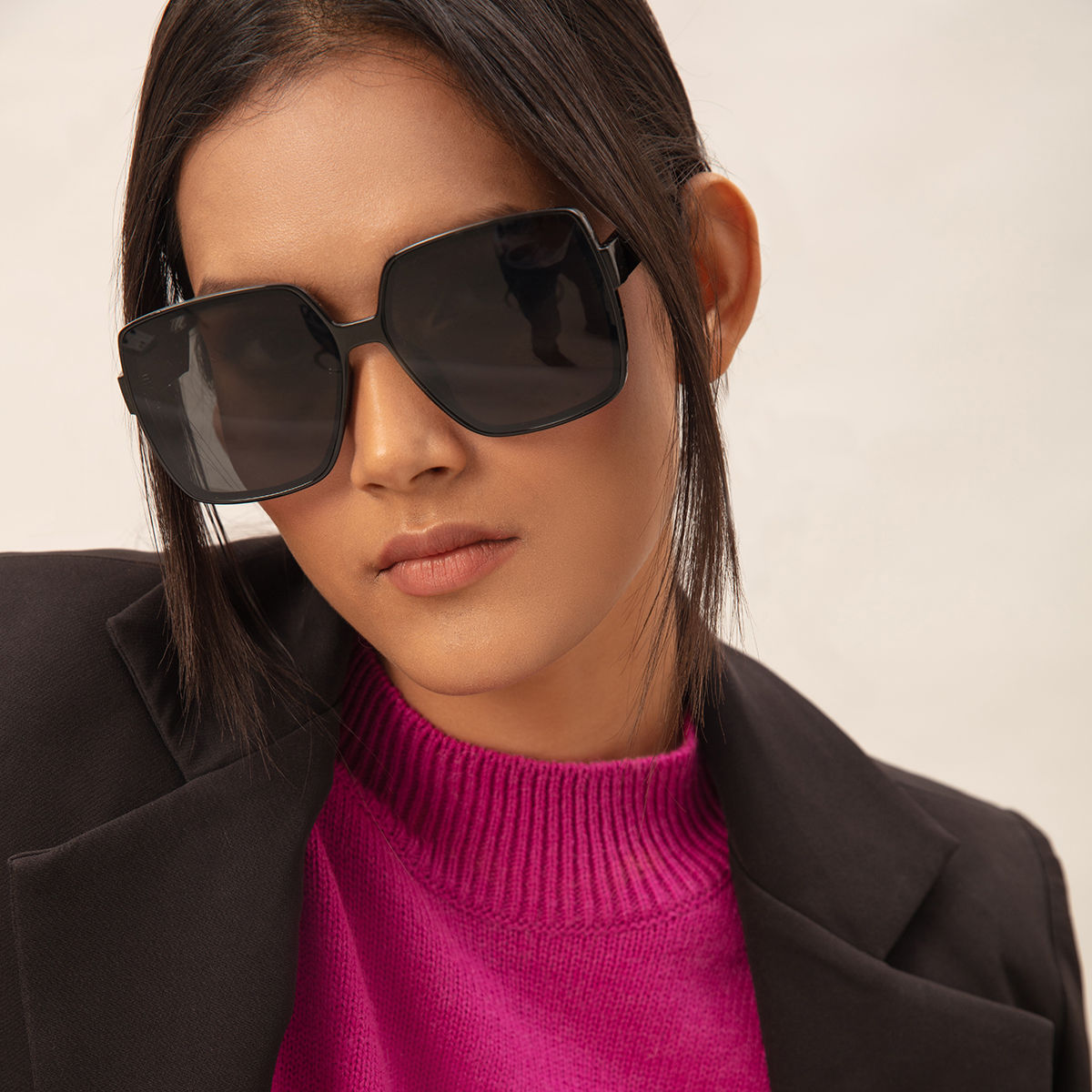 Women's Black Lens Oversized Sunglasses