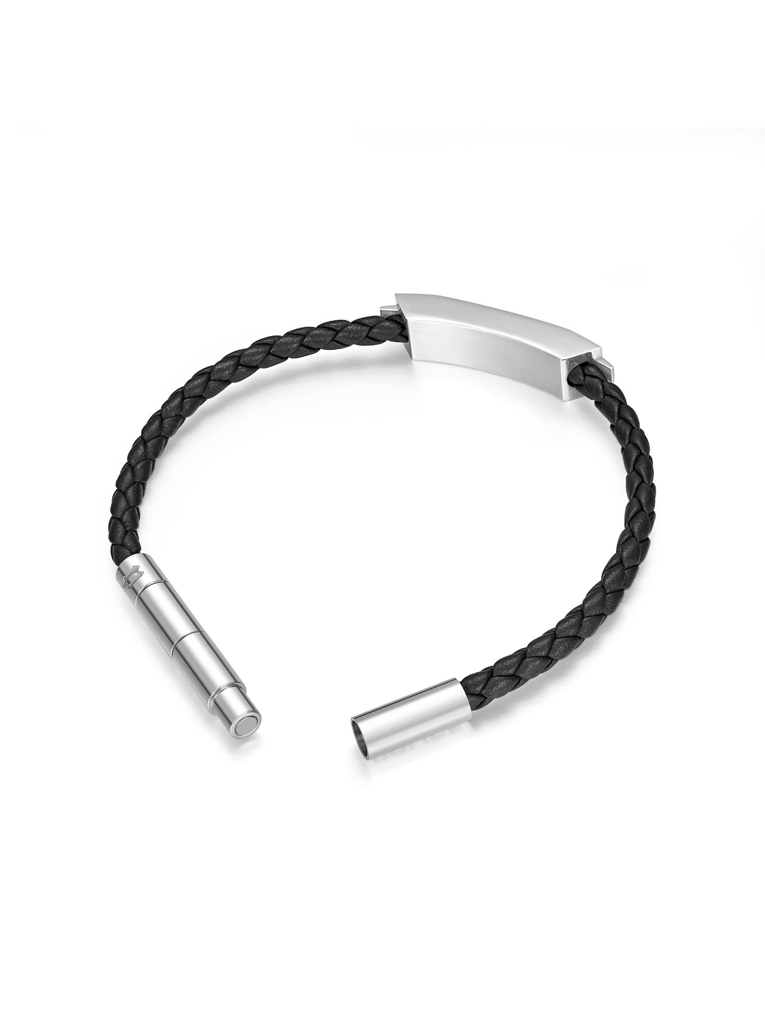 Buy Police Gripcord Ss Stud Motif Black Bracelet - PEAGB0038103 Online