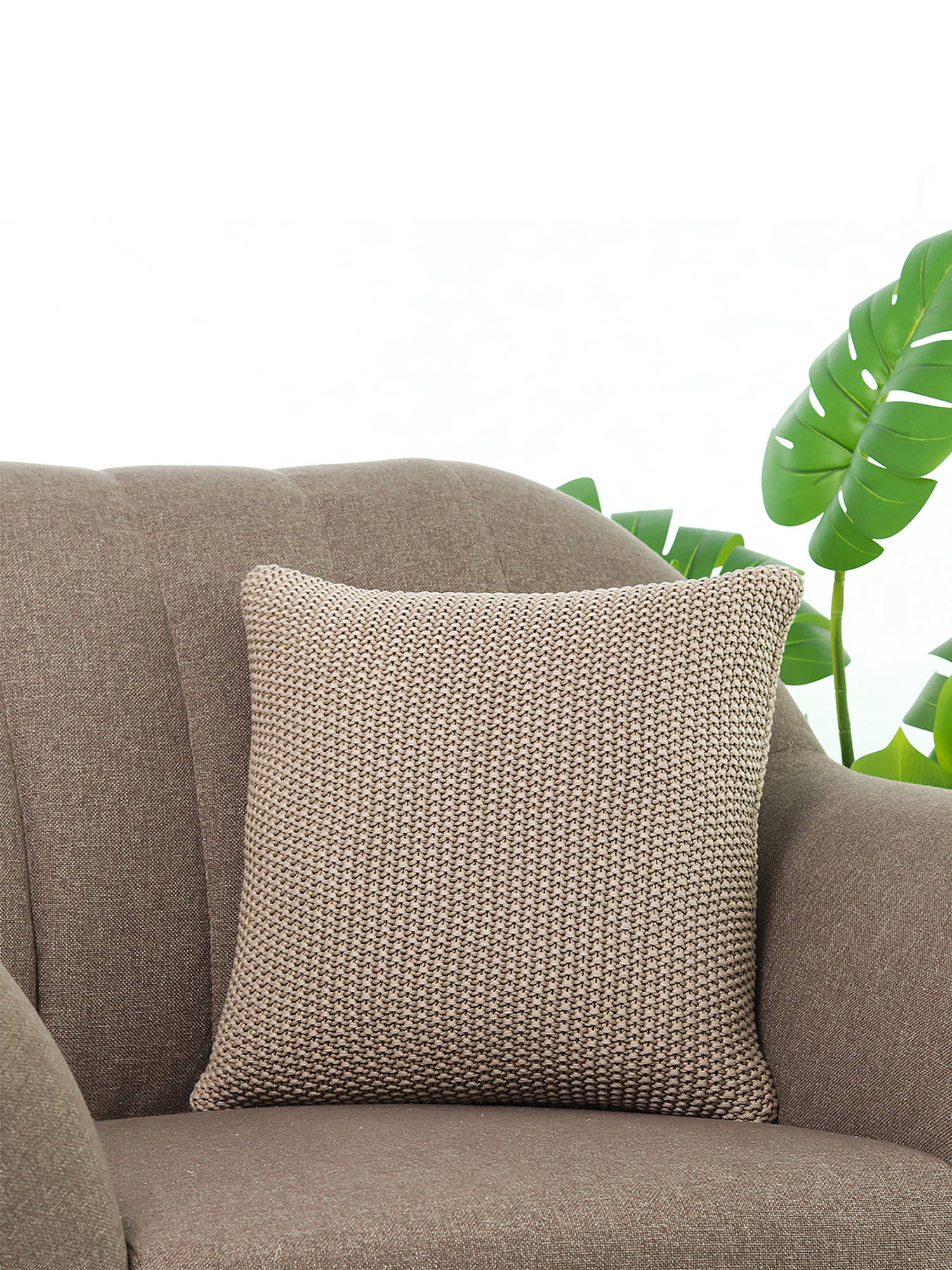PLUCHI Knitted Purl Beige Cotton Knitted Cushion Cover (16 x 16 Inches)